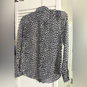 MICHAEL Michael Kors Black and White Pattern Blouse